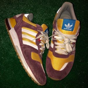 Vintage Adidas shoes